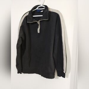 Men's Black and Gray Zip-Up Sweater